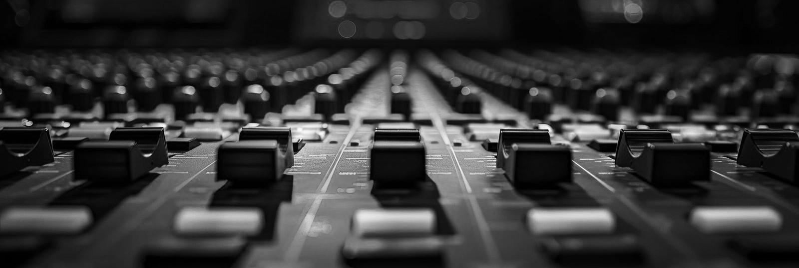 Studios Voltaire Record